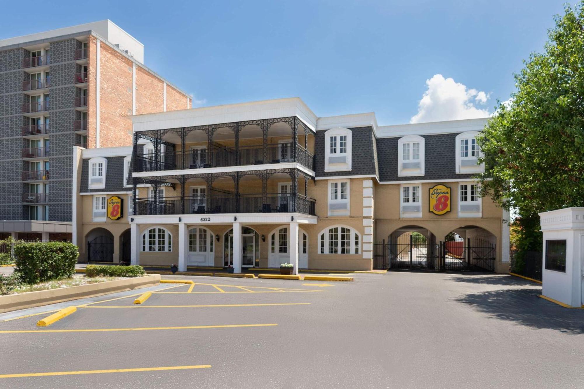 Super 8 By Wyndham La Nouvelle-Orléans